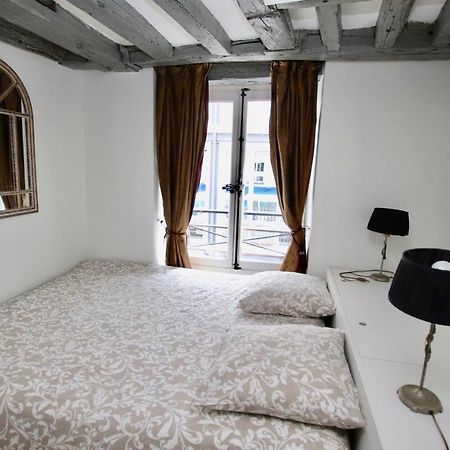 Appartement Vivienne Parigi Esterno foto