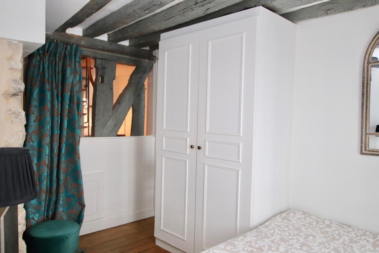 Appartement Vivienne Parigi Esterno foto